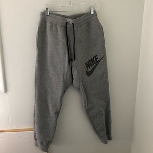Nike Sweatpants